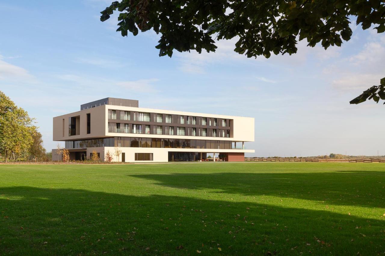 Hotel Materra Osijek Zewnętrze zdjęcie